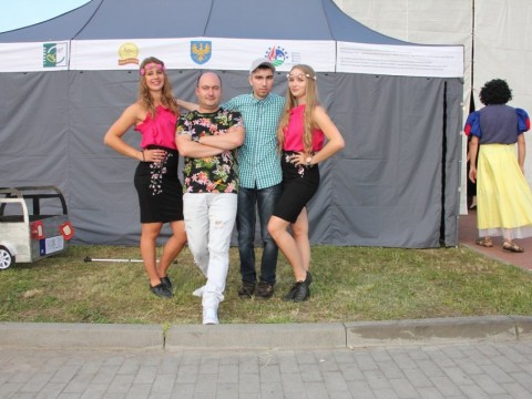 IMG-1898-1152 x 768
